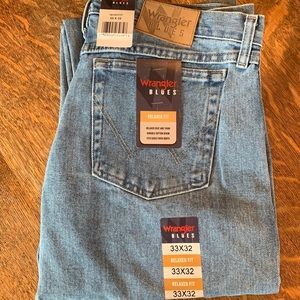 33x32 NWT Men’s Wrangler Blues
100% cotton